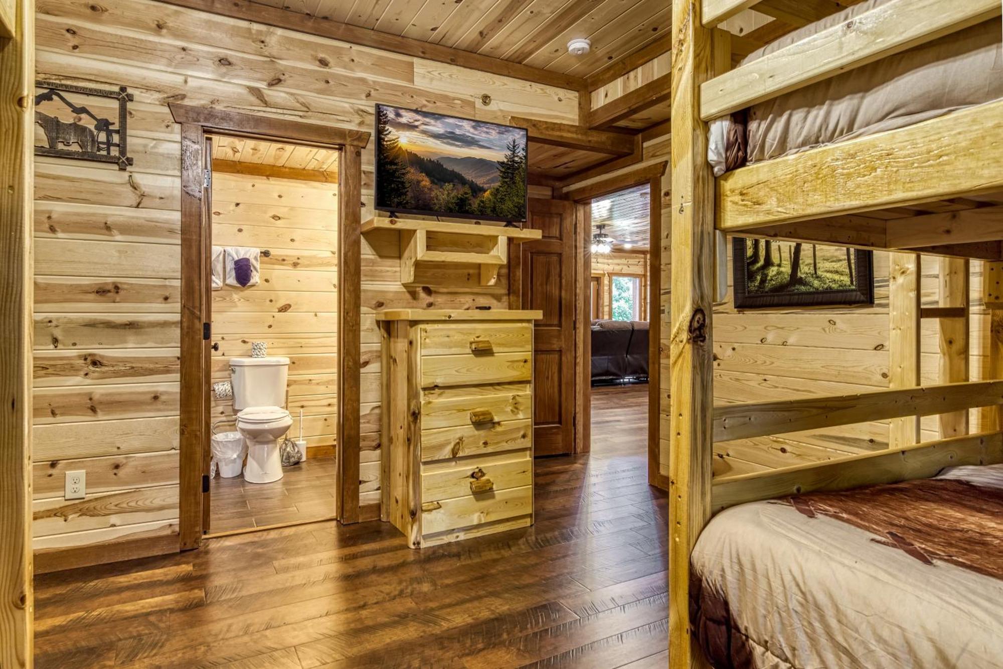 Majestic Splash- 8 Bedroom, Indoor Pool, Hot Tub, 1089 Free Tickets Each Paid Day, Dollywood Севьервилл Экстерьер фото
