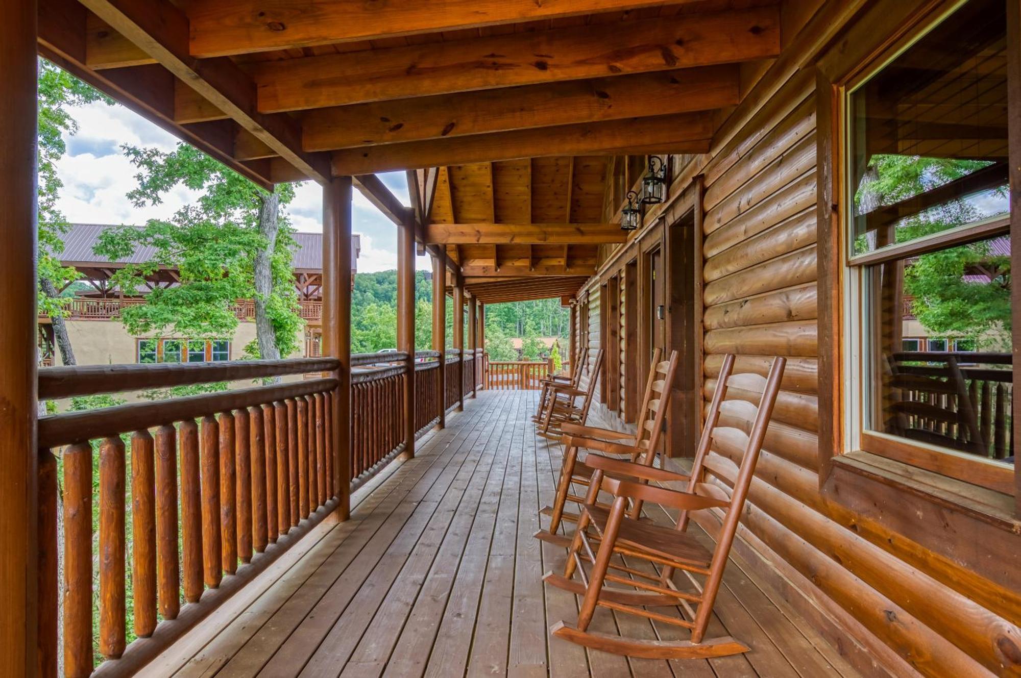 Majestic Splash- 8 Bedroom, Indoor Pool, Hot Tub, 1089 Free Tickets Each Paid Day, Dollywood Севьервилл Экстерьер фото